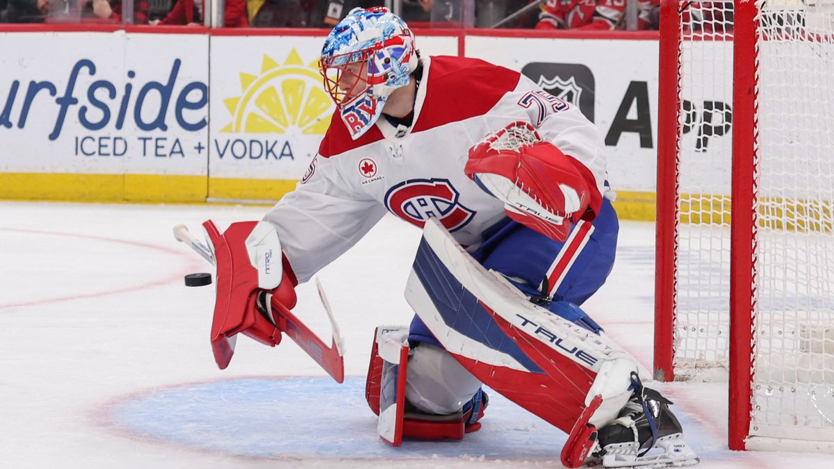 Český brankář zadržoval slzy. Je na sebe až moc tvrdý, říkají spoluhráči z Montrealu